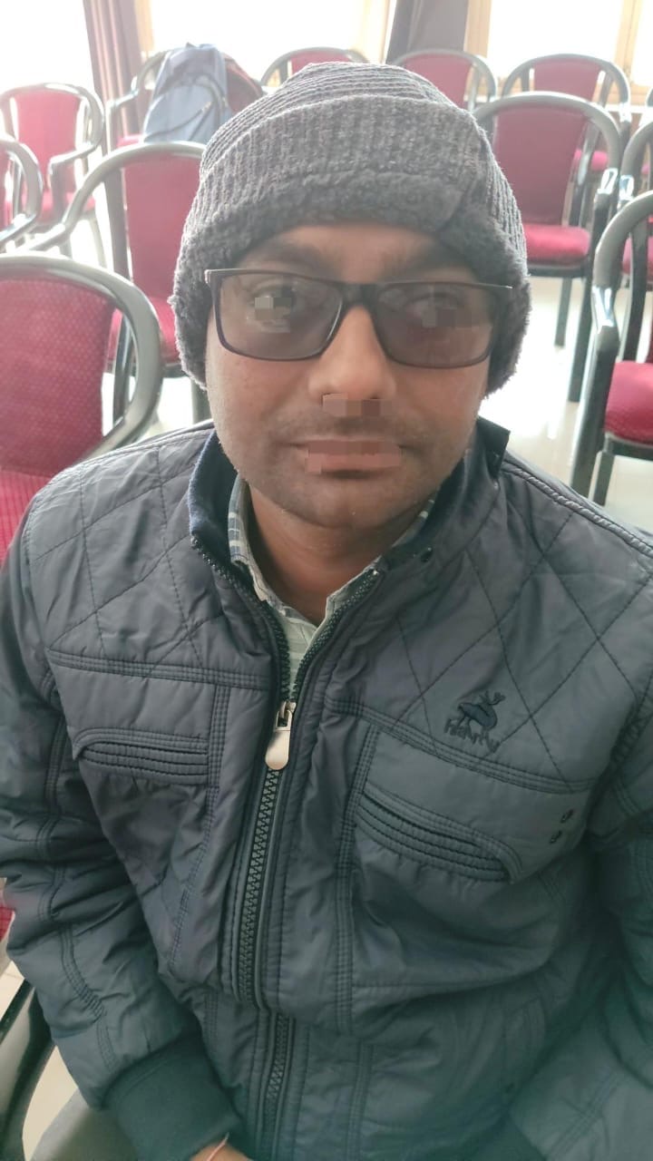 आईटीआई अधिकारी चार हजार की रिश्वत लेते रंगे हाथ गिरफ्तार आईटीआई अधिकारी चार हजार की रिश्वत लेते रंगे हाथ गिरफ्तार