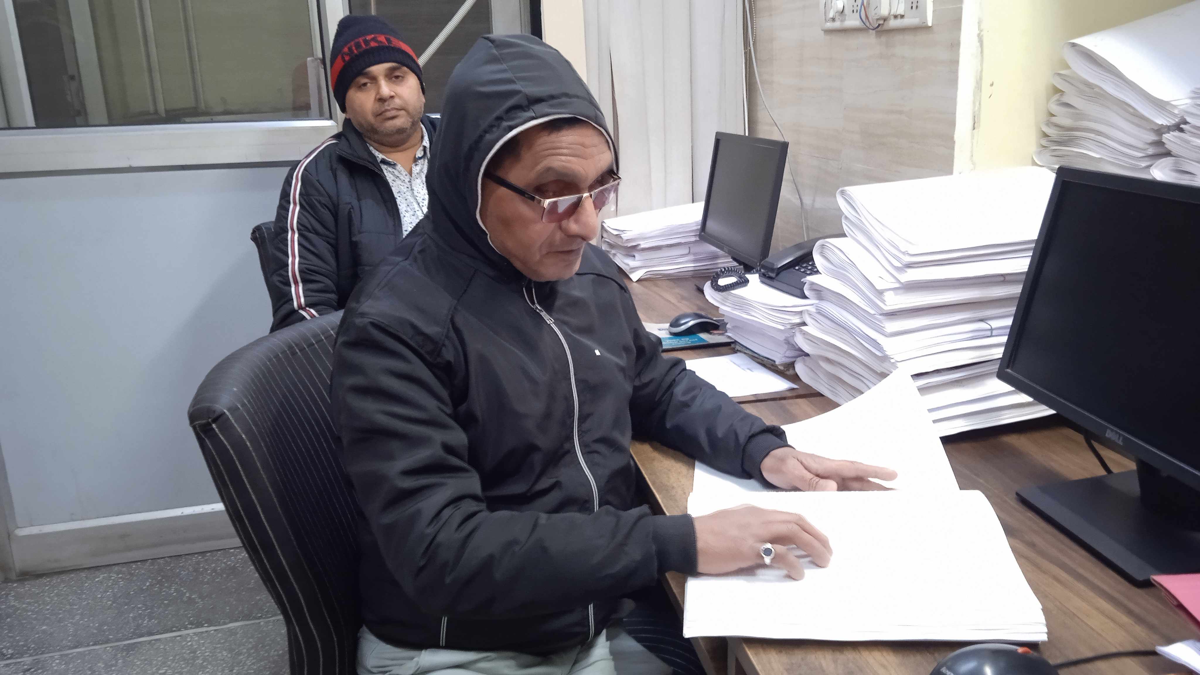बहादुरगढ़ की ब्रेल प्रेस में नेत्रहीनों के लिए तैयार होने वाली पुस्तकों की जांच करते नेत्रहीन कर्मचारी बहादुरगढ़ की ब्रेल प्रेस में नेत्रहीनों के लिए तैयार होने वाली पुस्तकों की जांच करते नेत्रहीन कर्मचारी