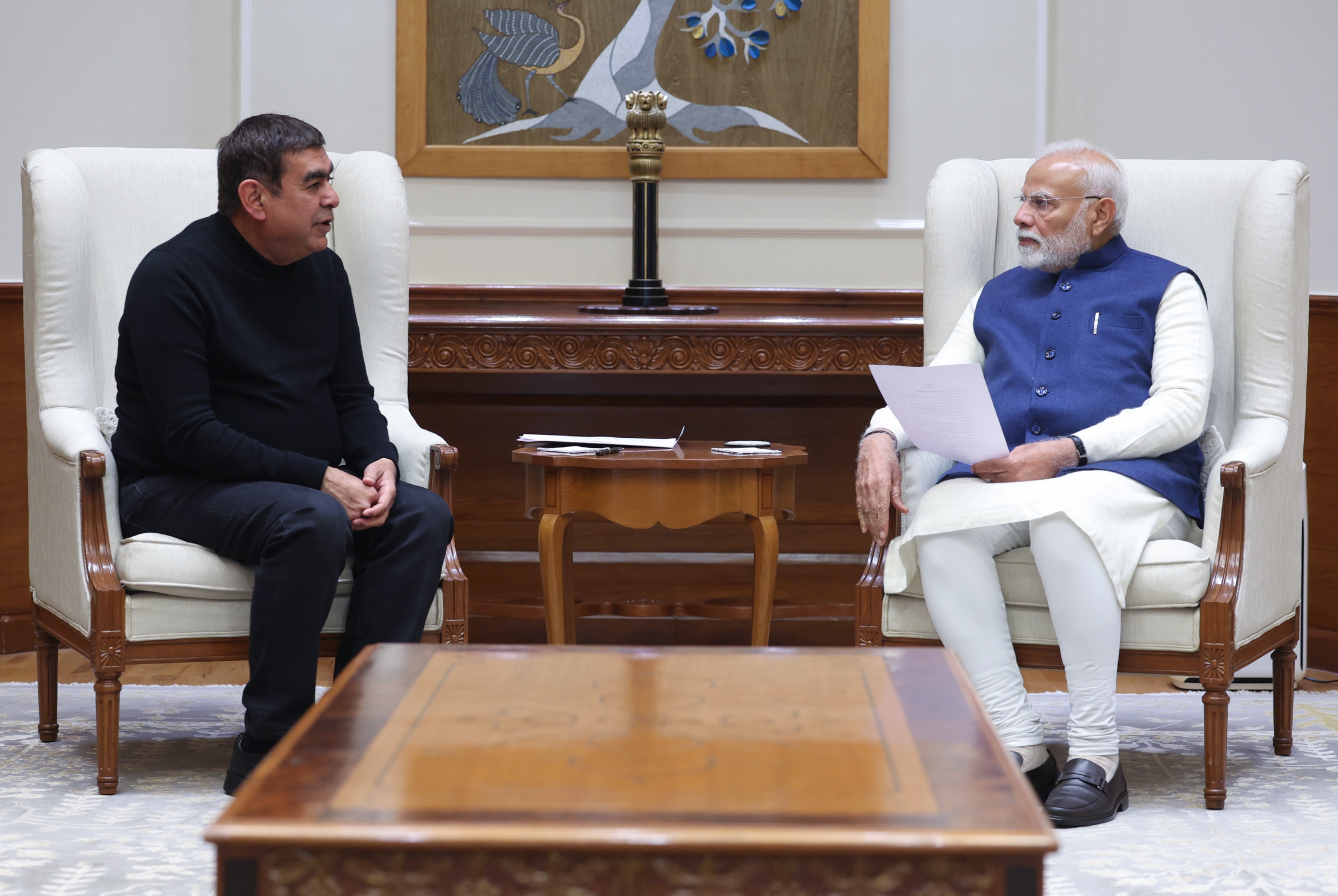 पूर्व इंफोसिस सीईओ विशाल सिक्का और प्रधानमंत्री नरेन्द्र मोदी की मुलाकात पूर्व इंफोसिस सीईओ विशाल सिक्का और प्रधानमंत्री नरेन्द्र मोदी की मुलाकात