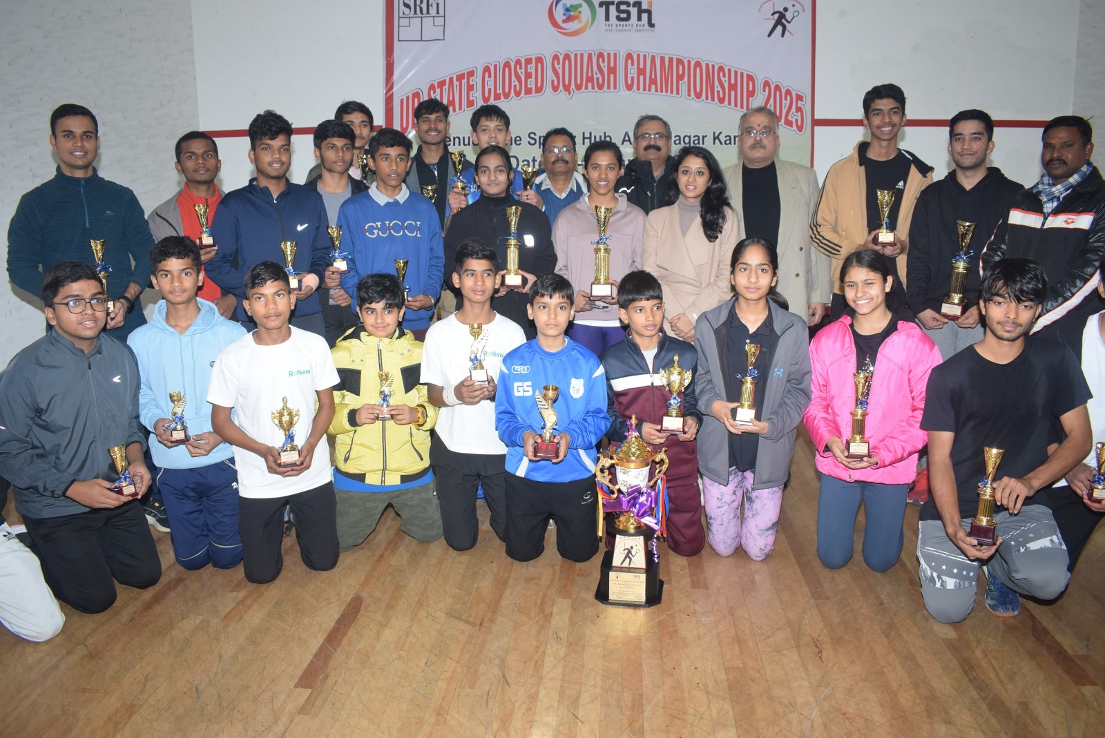 यूपी स्टेट क्लोज स्क्वैश चौंपियनशिप में आर्यन और उन्नती बनी चैंपियन यूपी स्टेट क्लोज स्क्वैश चौंपियनशिप में आर्यन और उन्नती बनी चैंपियन