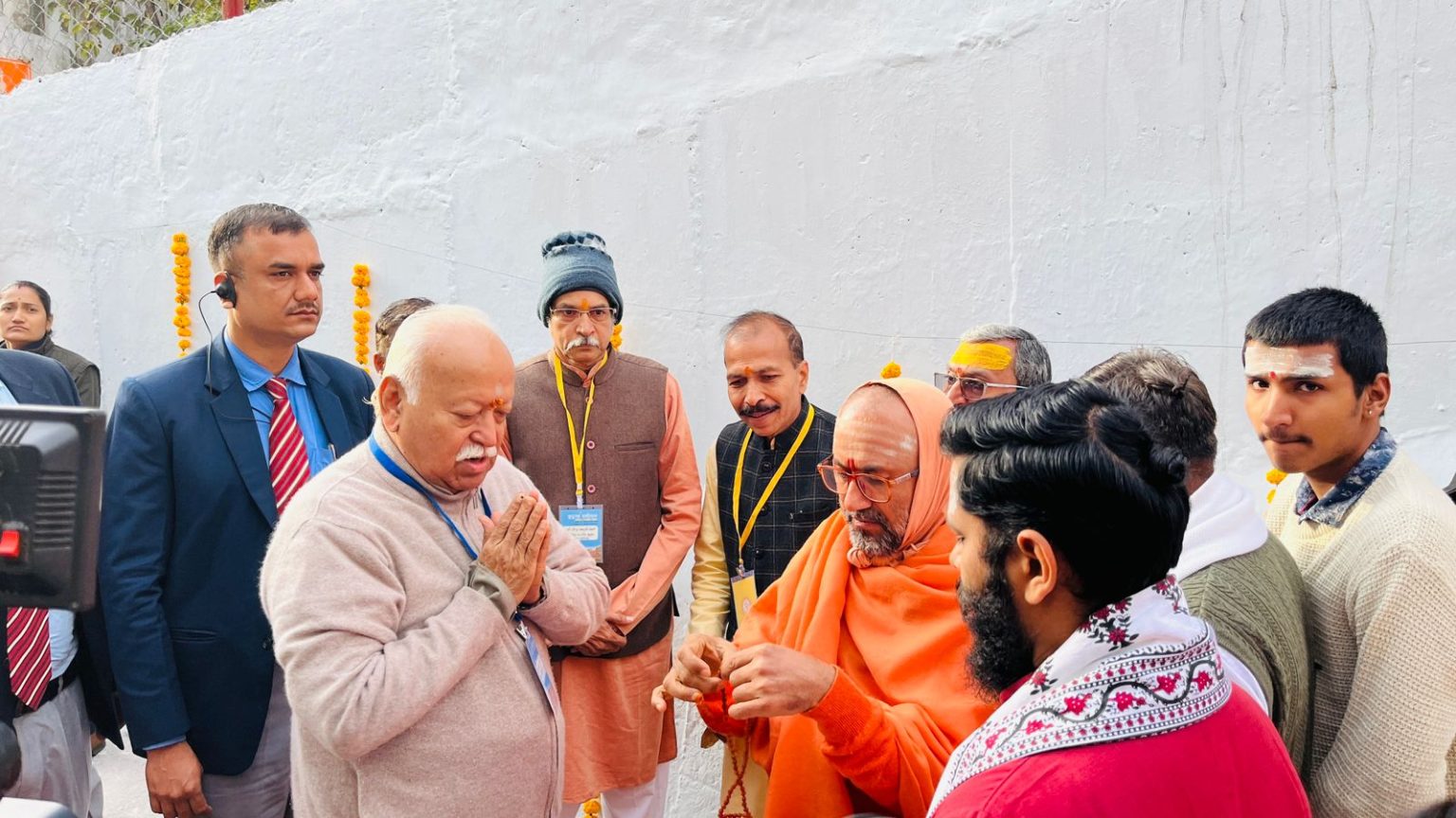नर्मदा किनारे भारत माता की आरती में पहुंचे सरसंघचालक