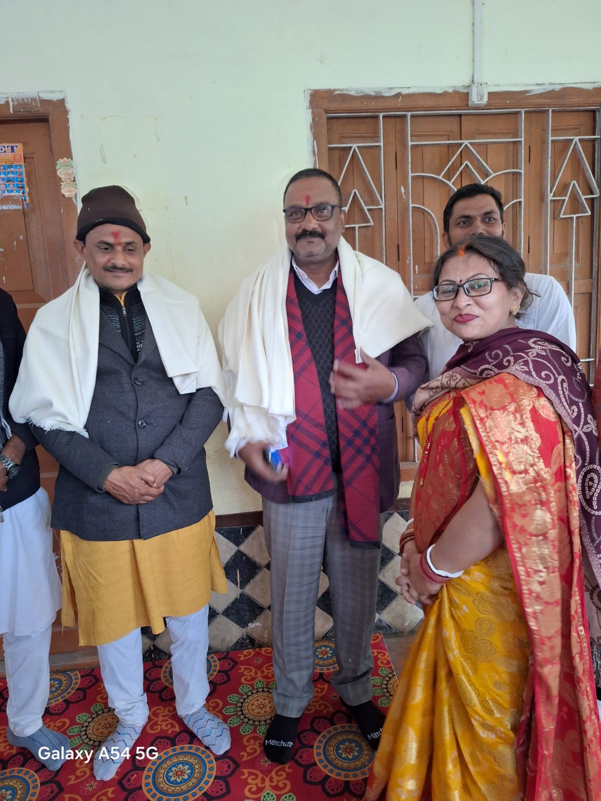 कार्यकर्ताओं ने भाजपा जिलाध्यक्ष और जिला महामंत्री का मनाया जन्मदिन, बांटी मिठाइयां कार्यकर्ताओं ने भाजपा जिलाध्यक्ष और जिला महामंत्री का मनाया जन्मदिन, बांटी मिठाइयां