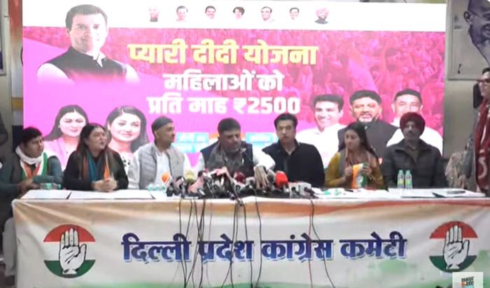 नई दिल्लीः सोमवार को प्रदेश कांग्रेस मुख्यालय में संवाददाताओं को संबोधित करते कर्नाटक के डिप्टी सीएम डीके शिवकुमार नई दिल्लीः सोमवार को प्रदेश कांग्रेस मुख्यालय में संवाददाताओं को संबोधित करते कर्नाटक के डिप्टी सीएम डीके शिवकुमार