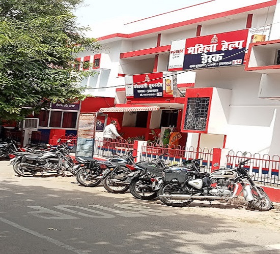 प्रयागराज के धूमनगंज थाने का फोटो प्रयागराज के धूमनगंज थाने का फोटो