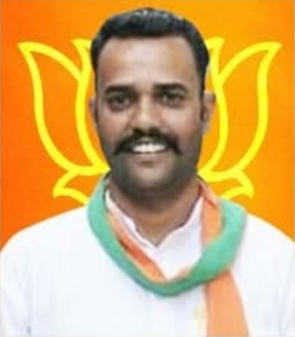 राजेश काका। राजेश काका।