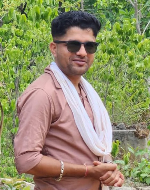 मुकेश चंद्राकर मुकेश चंद्राकर