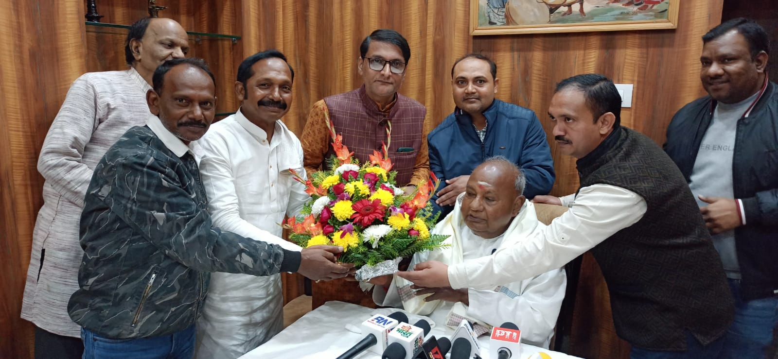 पूर्व प्रधानमंत्री एचडी देवगौड़ा
