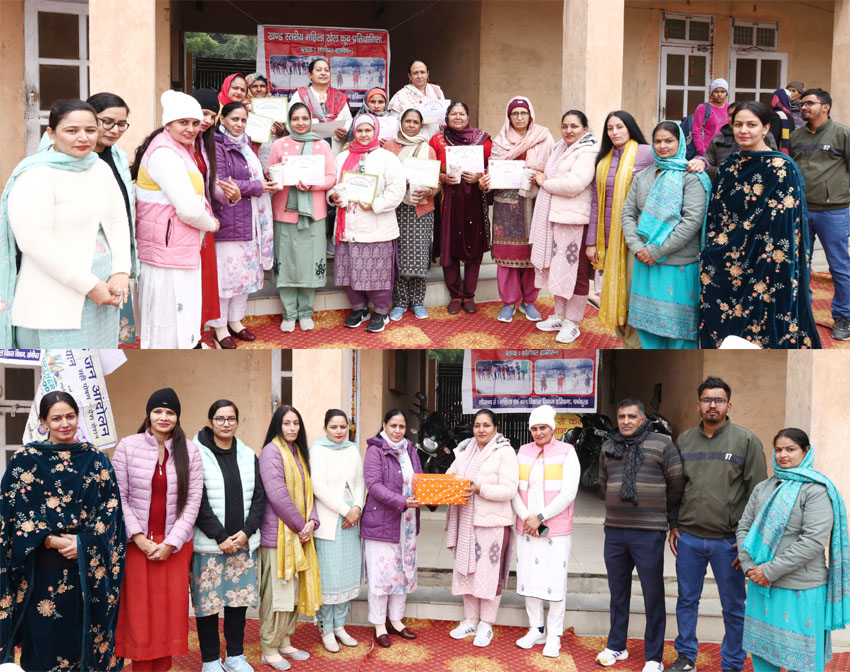 7 Snp-4 सोनीपत: महिला एवं बाल विकास विभाग द्वारा सुभाष स्टेडियम में खेलकूद प्रतियोगिता की विजेताअों को सम्मानित करते हुए अधिकारी। 7 Snp-4 सोनीपत: महिला एवं बाल विकास विभाग द्वारा सुभाष स्टेडियम में खेलकूद प्रतियोगिता की विजेताअों को सम्मानित करते हुए अधिकारी।