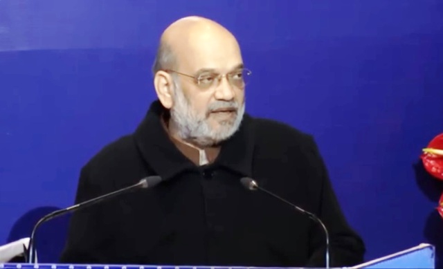 केंद्रीय गृह मंत्री मंत्री अमित शाह मंगलवार को भारत मंडपम में भारतपोल पोर्टल का शुभारंभ करने के बाद संबोधित करते हुए