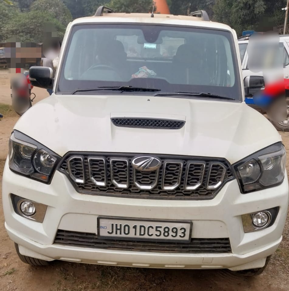 जप्त की गई गाड़ी जप्त की गई गाड़ी