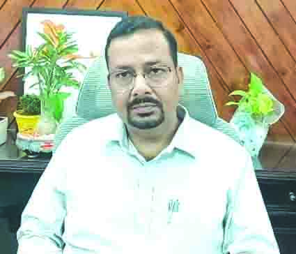 जिलाधिकारी कर्मेंद्र सिंह जिलाधिकारी कर्मेंद्र सिंह