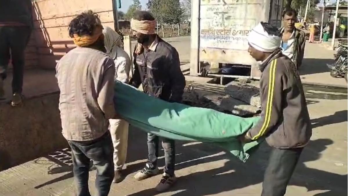 भाइयों के विवाद में बीच बचाव करने गई बहू पर जेठ ने दराती से किया हमला भाइयों के विवाद में बीच बचाव करने गई बहू पर जेठ ने दराती से किया हमला