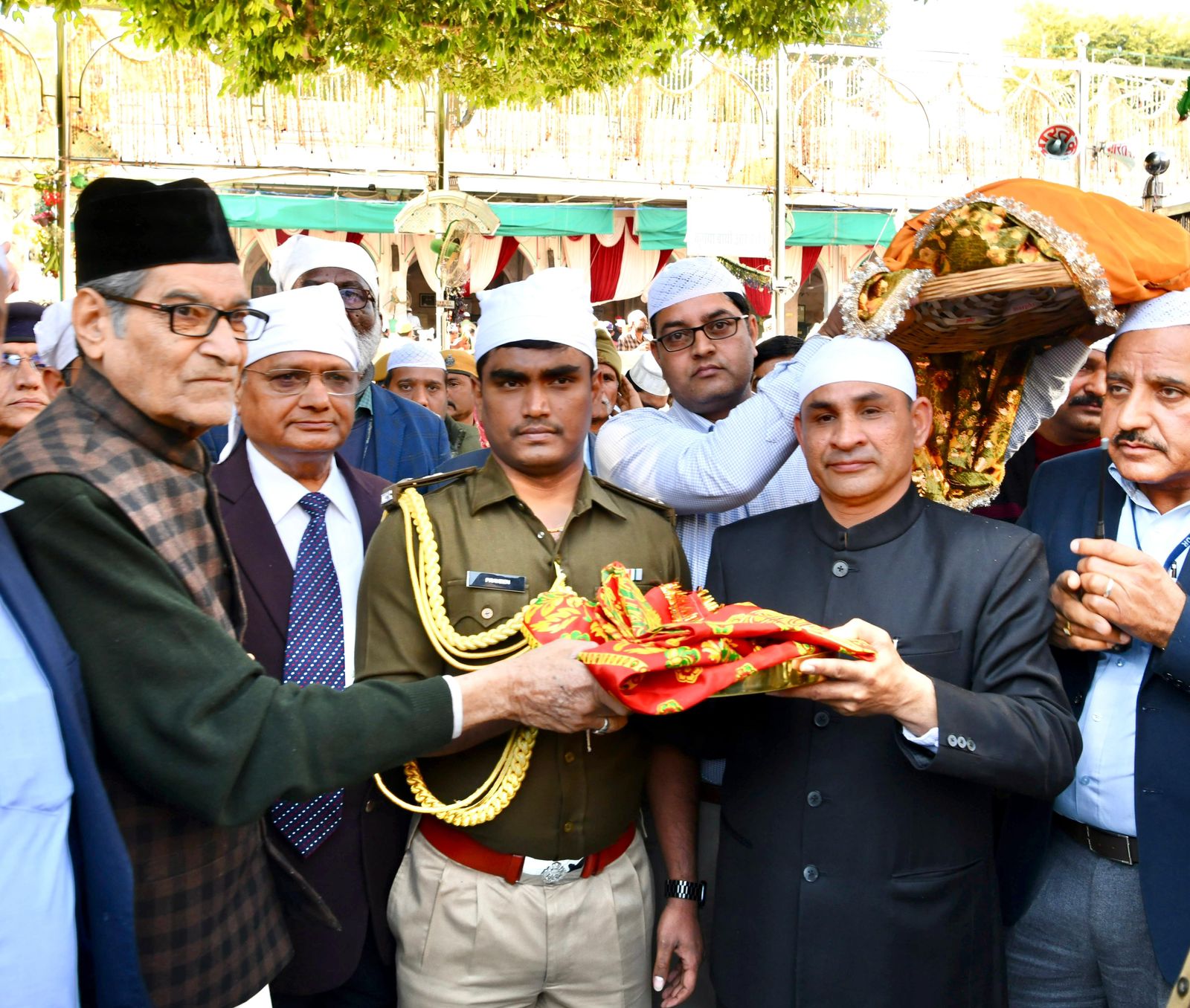 सूफी संत ख्वाजा का उर्स बड़े कुल की रस्म के साथ आज होगा सम्पन्न सूफी संत ख्वाजा का उर्स बड़े कुल की रस्म के साथ आज होगा सम्पन्न