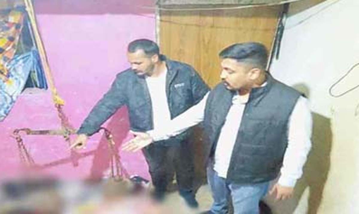 घर से भारी मात्रा में बरामद गाै मांस घर से भारी मात्रा में बरामद गाै मांस