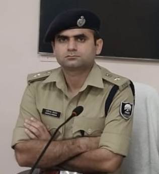 जजानकारी देते एसपी जजानकारी देते एसपी