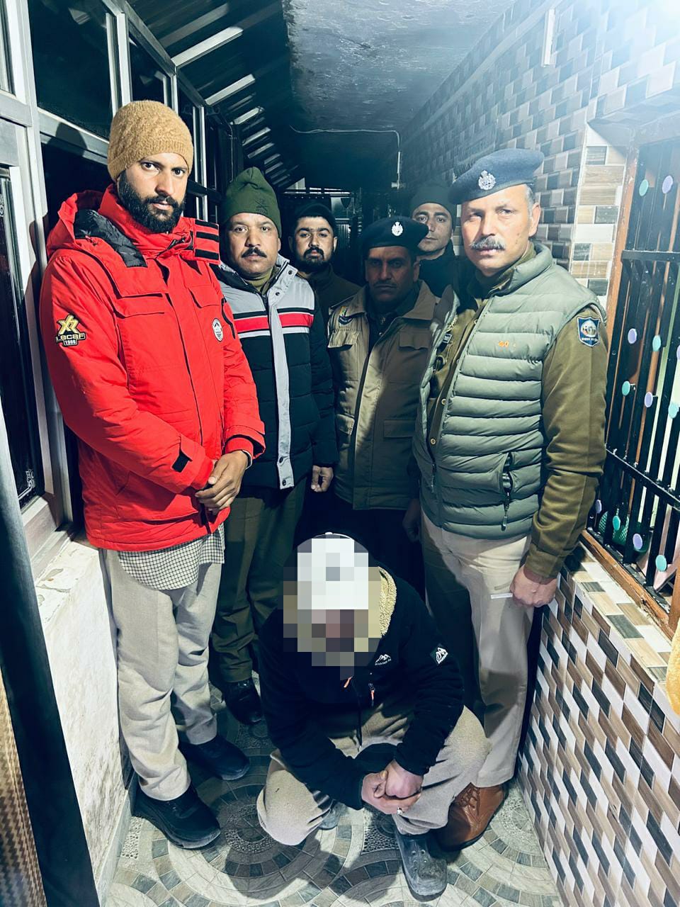 गिरफ्तार नशा तस्कर गिरफ्तार नशा तस्कर