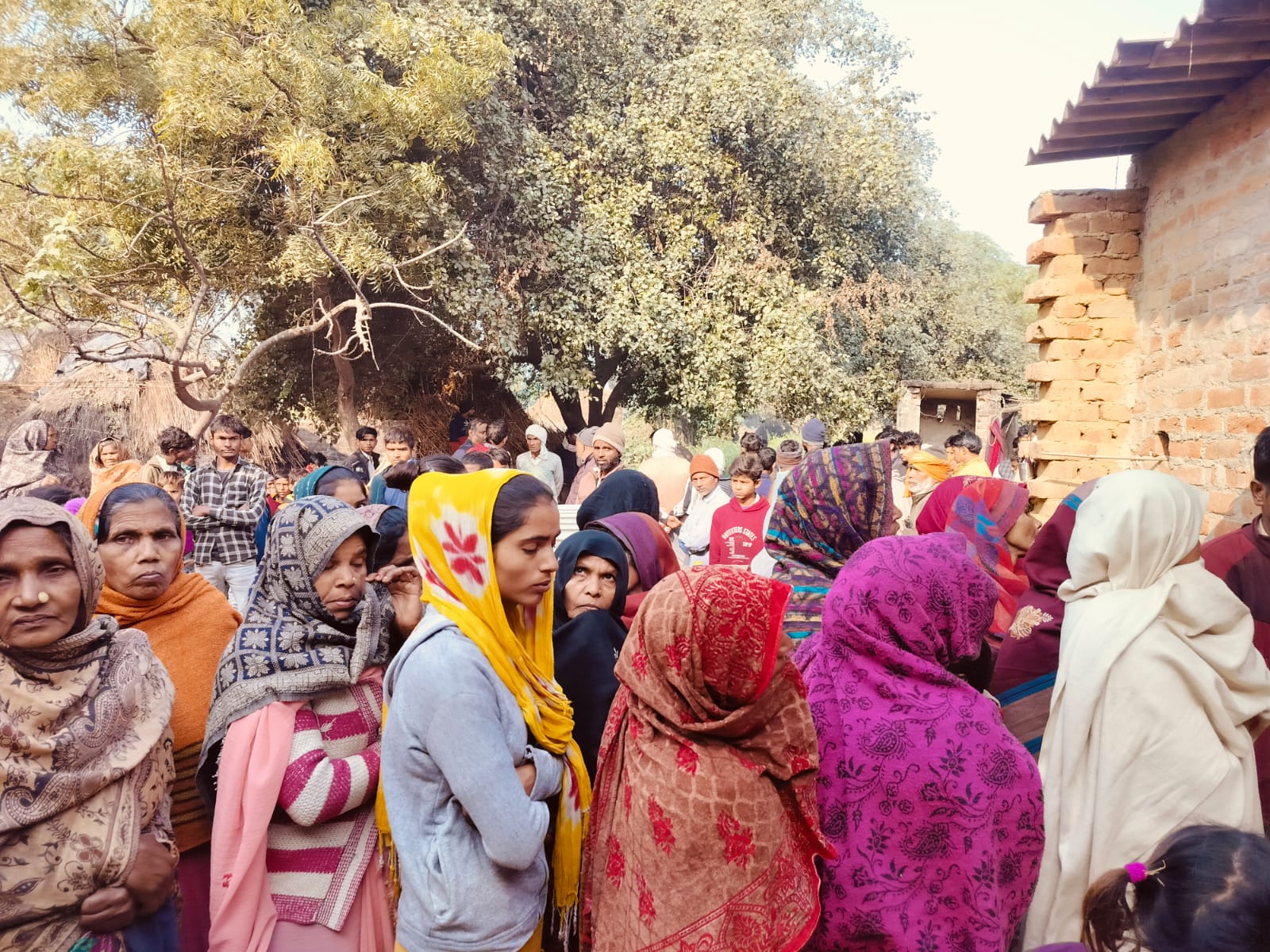 घेर में सो रही दादी नातिन की सिर कुचल कर हत्या,पड़ताल शुरू घेर में सो रही दादी नातिन की सिर कुचल कर हत्या,पड़ताल शुरू