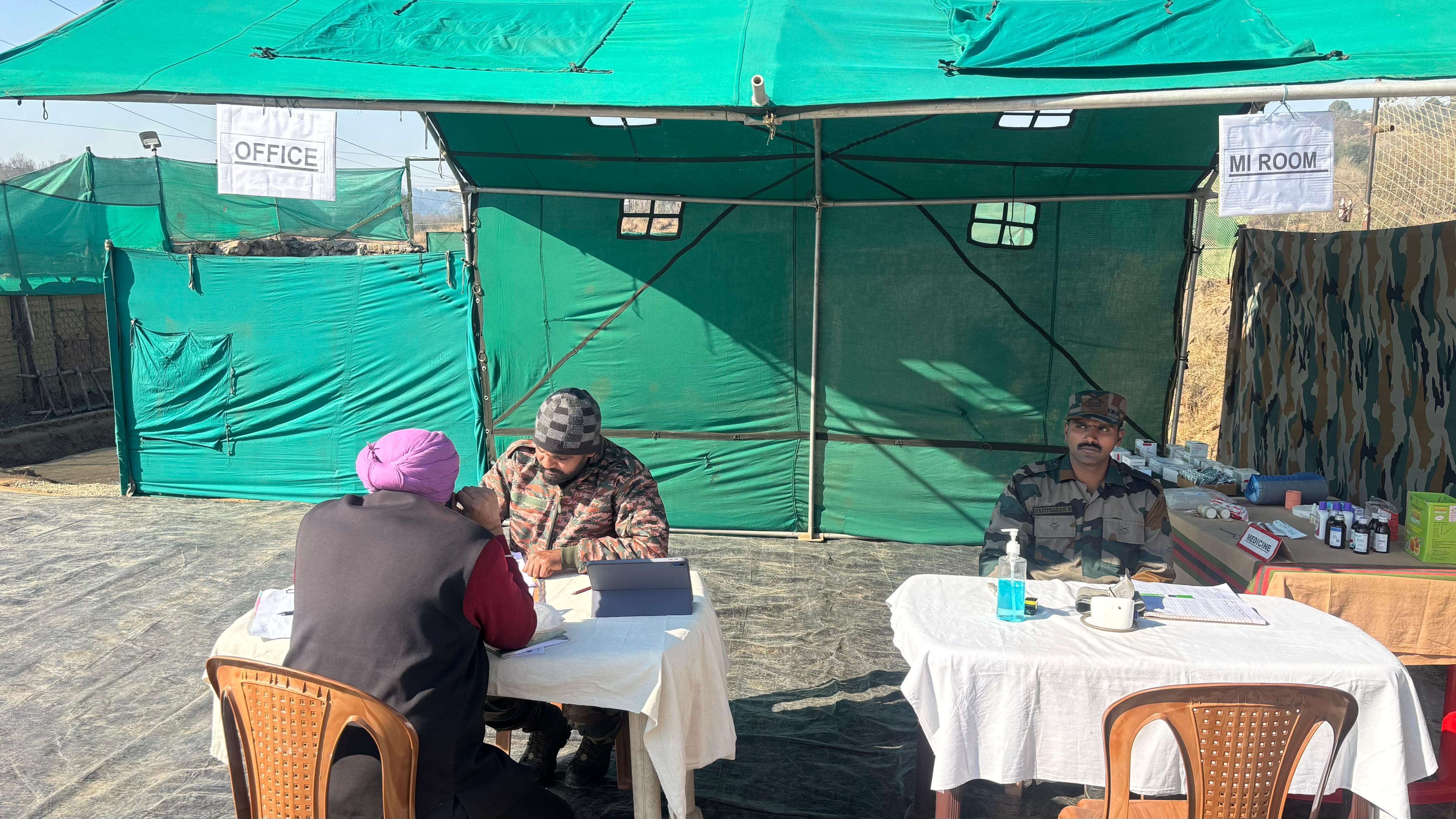 राजौरी में भूतपूर्व सैनिकों की परेशानियों को जाना राजौरी में भूतपूर्व सैनिकों की परेशानियों को जाना