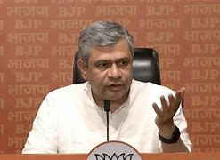 अश्विनी वैष्णव, केन्द्रीय सूचना एवं प्रसारण मंत्री (फाइल फोटो) अश्विनी वैष्णव, केन्द्रीय सूचना एवं प्रसारण मंत्री (फाइल फोटो)