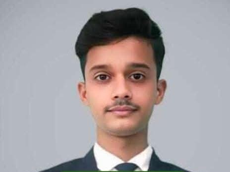 फाइल फोटो ऋतिक दूबे। फाइल फोटो ऋतिक दूबे।