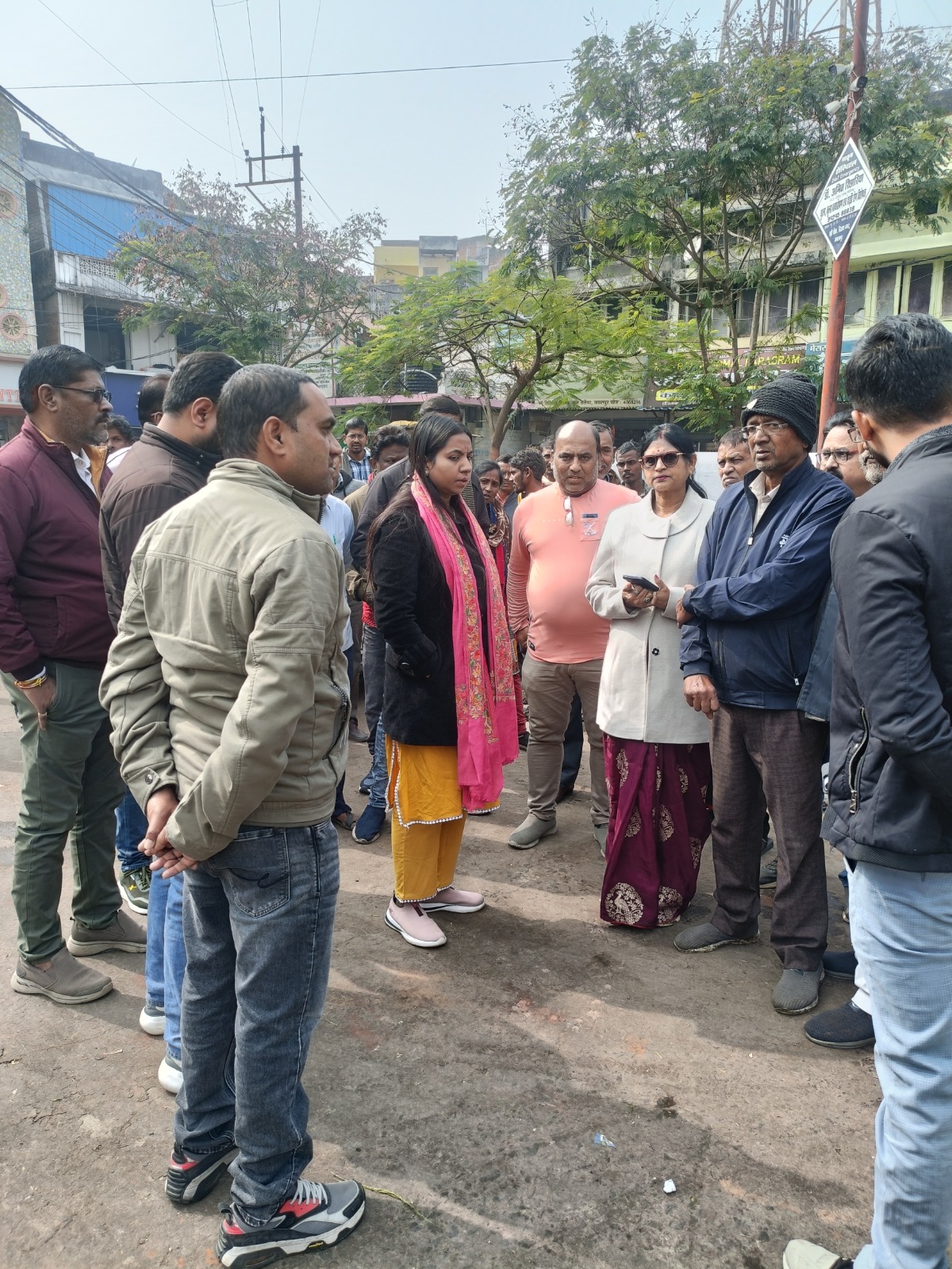 जबलपुर : कब्जों कि शिकायत के बाद सरकारी स्कूल का होगा सीमांकन जबलपुर : कब्जों कि शिकायत के बाद सरकारी स्कूल का होगा सीमांकन
