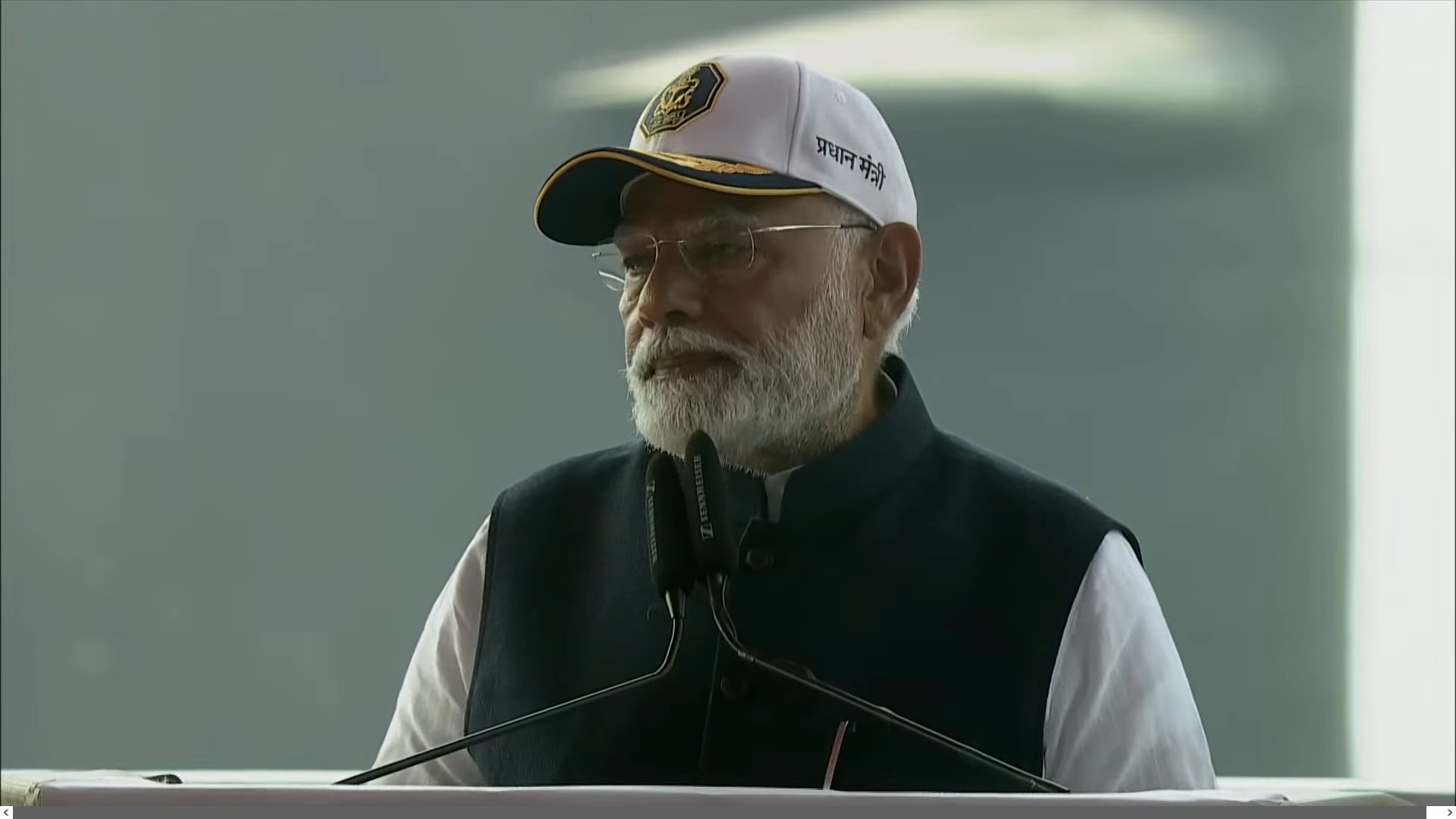 प्रधानमंत्री नरेन्द्र मोदी बुधवार को मुंबई में कार्यक्रम को संबोधित करते हुए प्रधानमंत्री नरेन्द्र मोदी बुधवार को मुंबई में कार्यक्रम को संबोधित करते हुए
