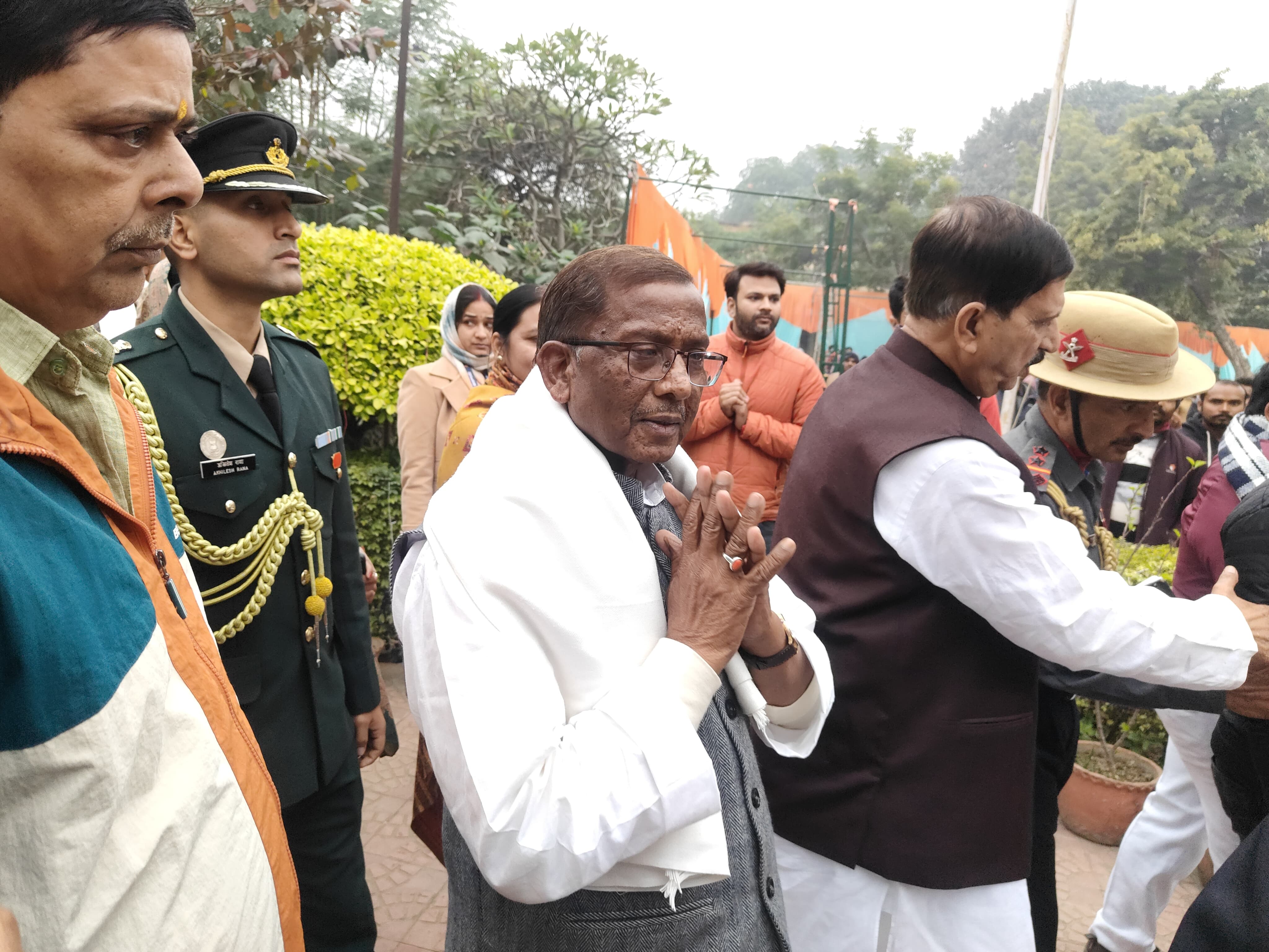 स्नेह मिलन कार्यक्रम में राज्यपाल: फोटो बच्चा गुप्ता स्नेह मिलन कार्यक्रम में राज्यपाल: फोटो बच्चा गुप्ता