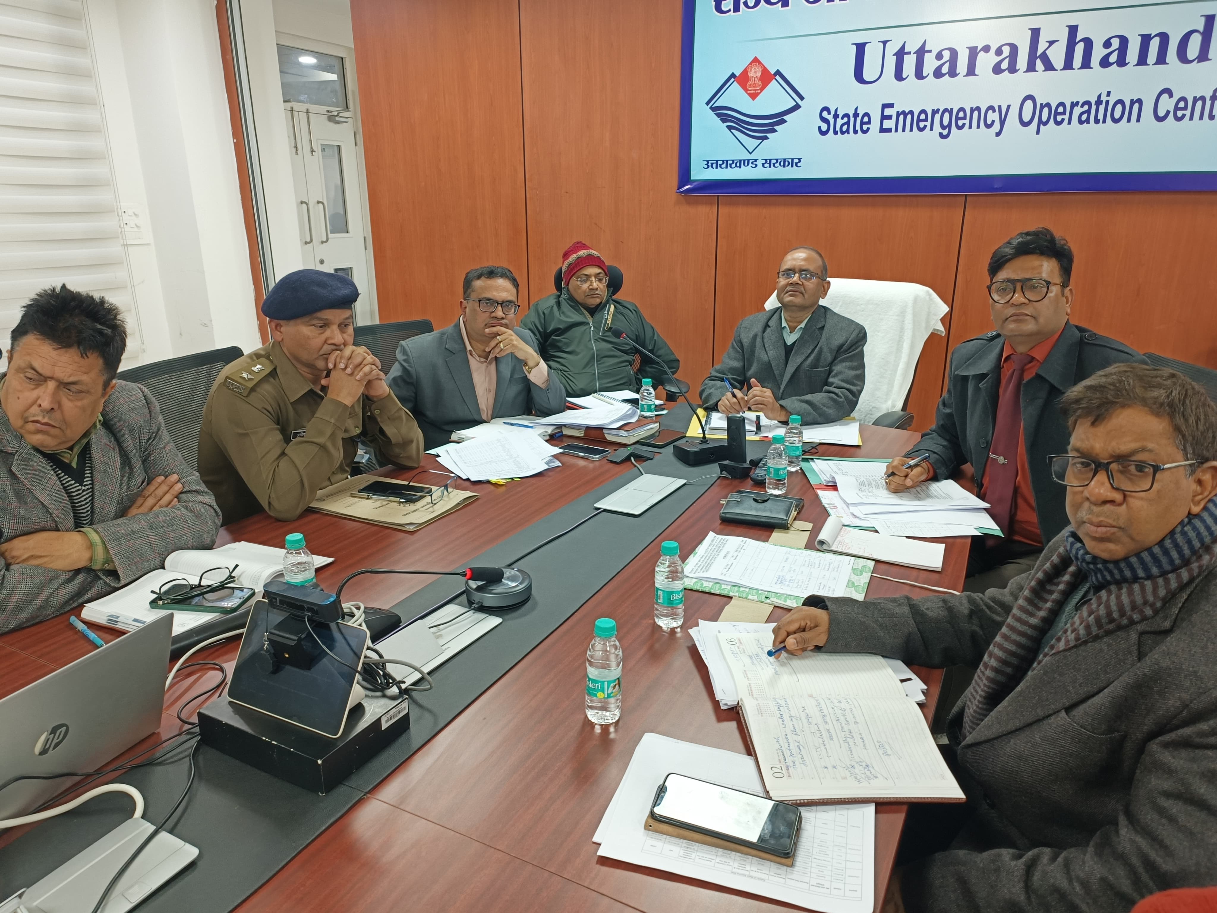 मॉक ड्रिल को लेकर बुधवार को एनडीएमए के वरिष्ठ अधिकारियों के साथ बैठक करते। मॉक ड्रिल को लेकर बुधवार को एनडीएमए के वरिष्ठ अधिकारियों के साथ बैठक करते।