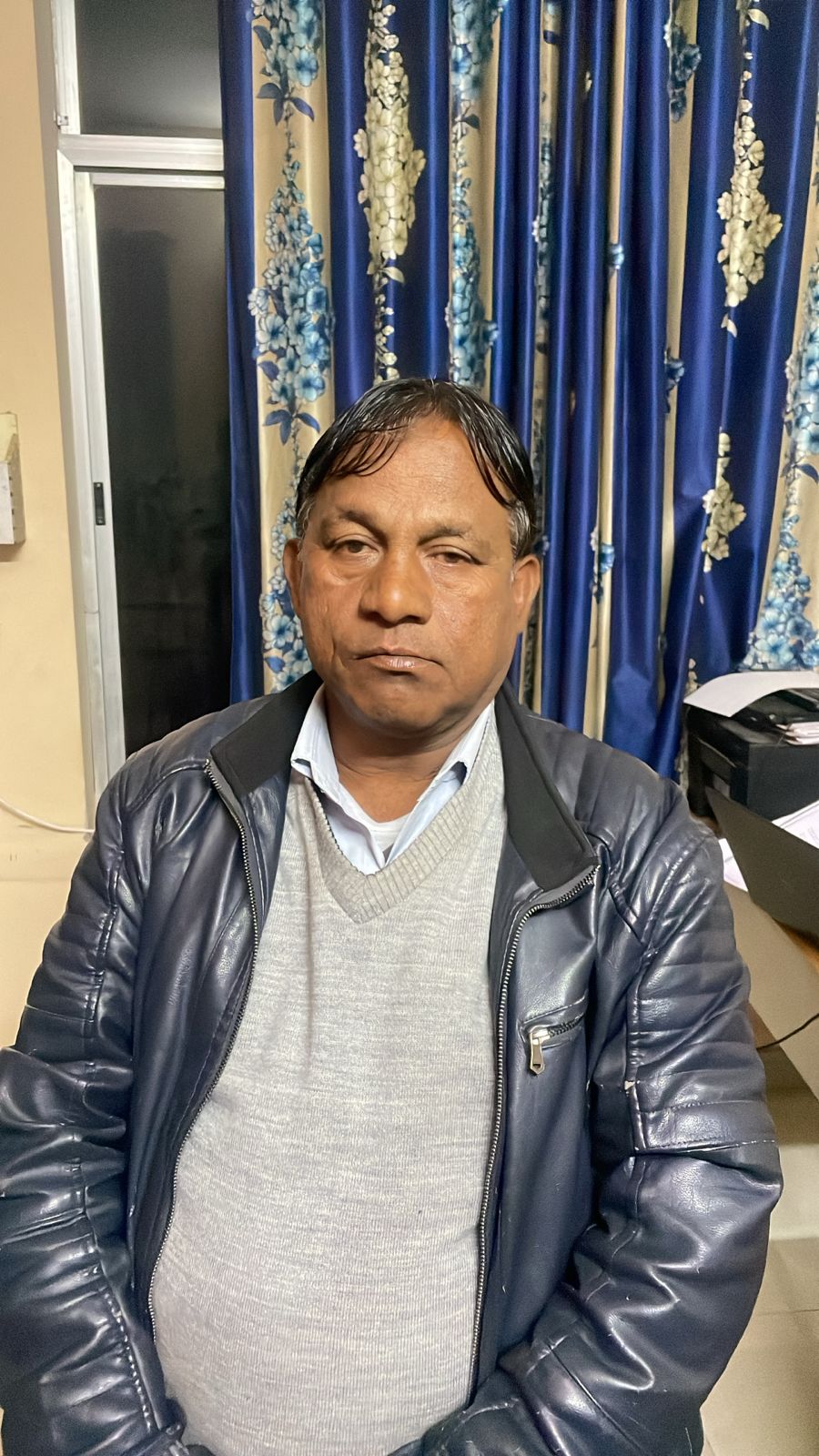 नगरपालिका का चेयरमैन पचास हजार रुपये की रिश्वत लेते गिरफ्तार नगरपालिका का चेयरमैन पचास हजार रुपये की रिश्वत लेते गिरफ्तार