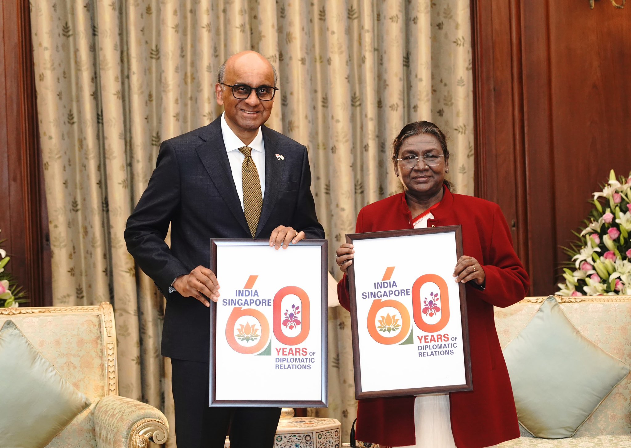 President Murmu and Singapur president Logo President Murmu and Singapur president Logo