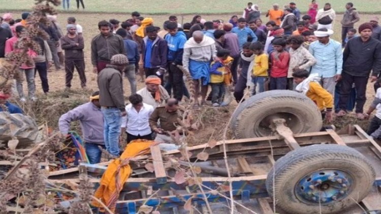 पलट ट्रेक्टर पलट ट्रेक्टर