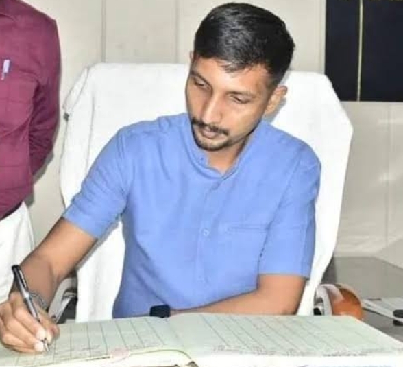 विशाख जी. लखनऊ डीएम (फाइल फोटो)