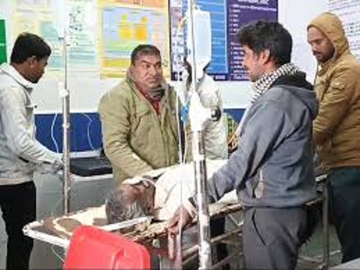 आगर मालवा में जहरीली चाय पीने से एक ही परिवार के 5 लाेगाें की बिगड़ी तबीयत आगर मालवा में जहरीली चाय पीने से एक ही परिवार के 5 लाेगाें की बिगड़ी तबीयत
