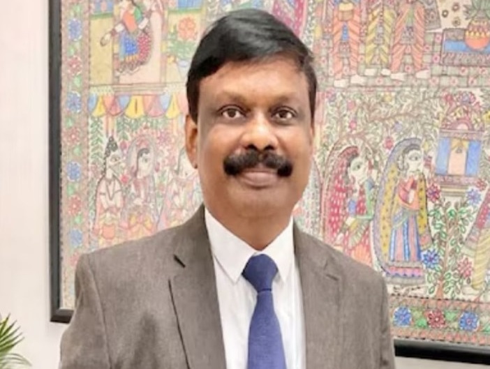 शिक्षा विभाग के अपर सचिव एस सिद्धार्थ का फाइल फोटो शिक्षा विभाग के अपर सचिव एस सिद्धार्थ का फाइल फोटो