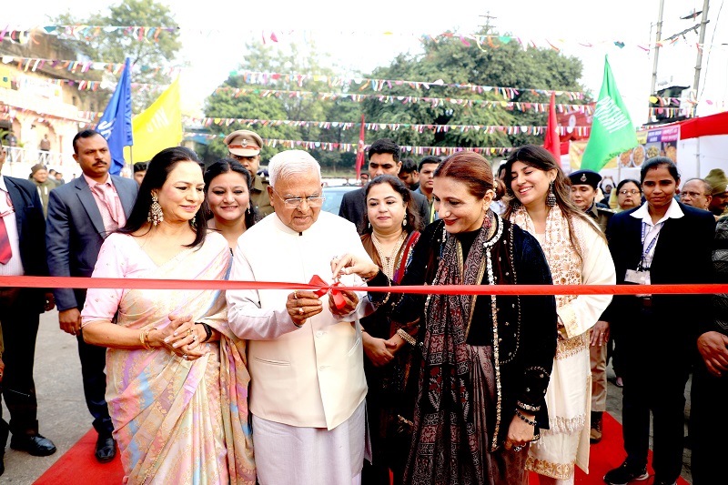 राज्यपाल ने गोण्डी चित्रकला थीम पर आधारित परी बाजार हेरिटेज फेस्टिवल का किया शुभारम्भ राज्यपाल ने गोण्डी चित्रकला थीम पर आधारित परी बाजार हेरिटेज फेस्टिवल का किया शुभारम्भ