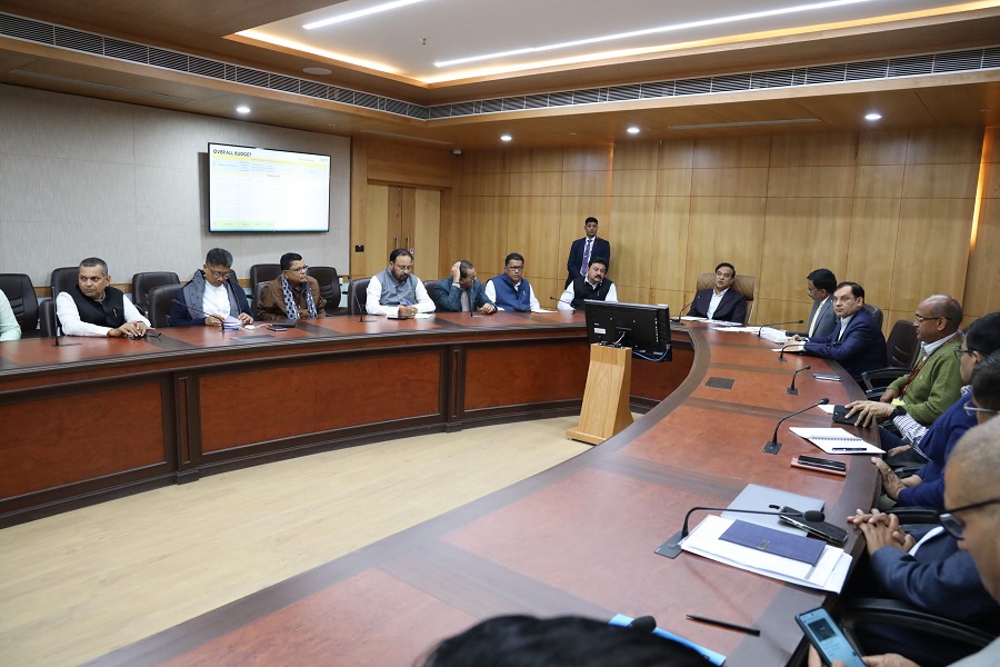 एडवांटेज असम 2.0 की तैयारी को लेकर मुख्यमंत्री की आयोजित बैठक की तस्वीर। एडवांटेज असम 2.0 की तैयारी को लेकर मुख्यमंत्री की आयोजित बैठक की तस्वीर।