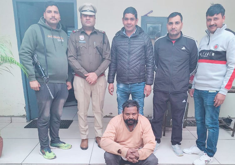 17 Snp-8 सोनीपत: गिरफ्तार इनामी मादक तस्कर 17 Snp-8 सोनीपत: गिरफ्तार इनामी मादक तस्कर