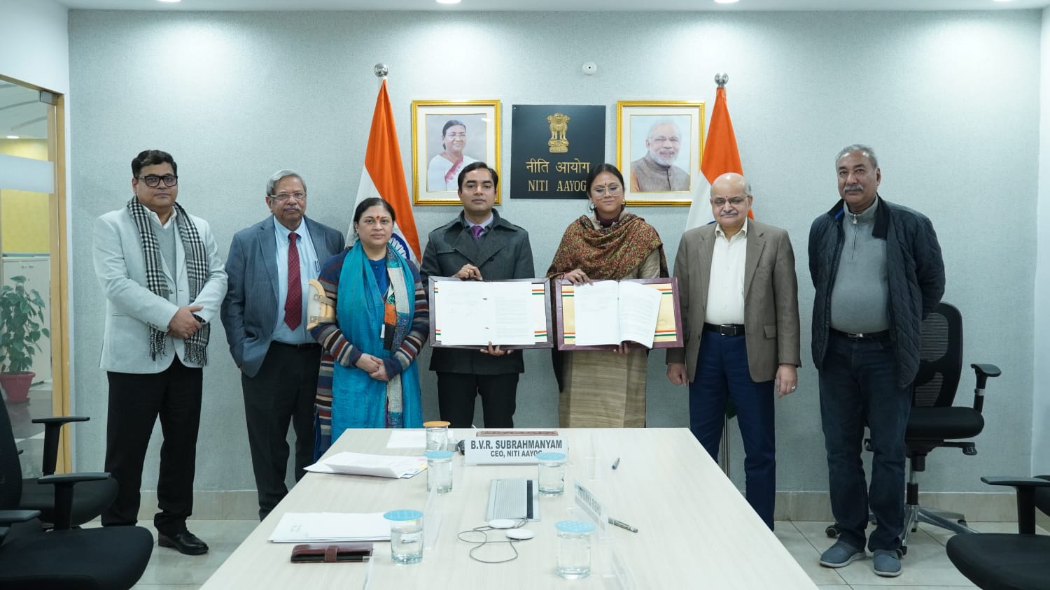 नीति आयोग और एवीए ने मिलाया हाथ, 15,000 गांवों को ‘बाल विवाह मुक्त’ घोषित करने के लिए करेगी काम नीति आयोग और एवीए ने मिलाया हाथ, 15,000 गांवों को ‘बाल विवाह मुक्त’ घोषित करने के लिए करेगी काम
