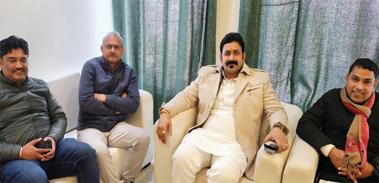 18 Snp-10 सोनीपत पत्रकारवार्ता के दौरान सर्व हरियाणा ब्राह्मण कल्याण संगठन के अध्यक्ष सतीश गौतम। 18 Snp-10 सोनीपत पत्रकारवार्ता के दौरान सर्व हरियाणा ब्राह्मण कल्याण संगठन के अध्यक्ष सतीश गौतम।