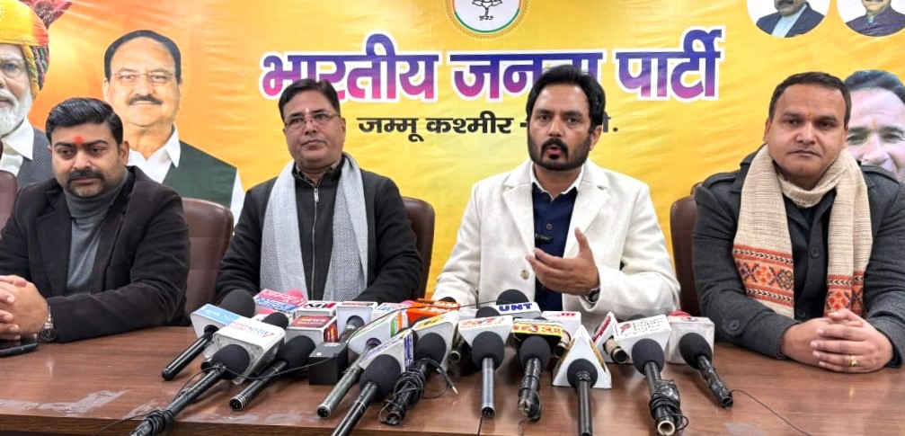 सीएम शिक्षा और कौशल विकास के माध्यम से युवाओं को सशक्त बनाएं : भाजपा सीएम शिक्षा और कौशल विकास के माध्यम से युवाओं को सशक्त बनाएं : भाजपा