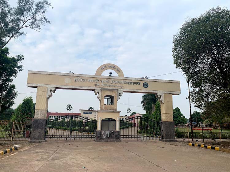 इंदिरा गांधी कृषि विश्वविद्यालय इंदिरा गांधी कृषि विश्वविद्यालय