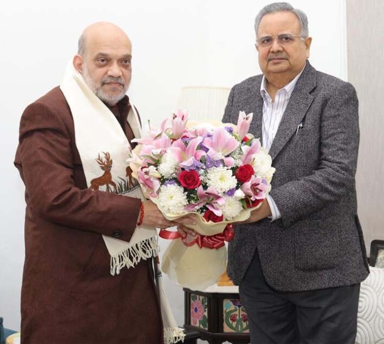 छग विस अध्यक्ष डॉ: रमन सिंह केंद्रीय मंत्री अमित शाह से मुलाकात करते हुए छग विस अध्यक्ष डॉ: रमन सिंह केंद्रीय मंत्री अमित शाह से मुलाकात करते हुए