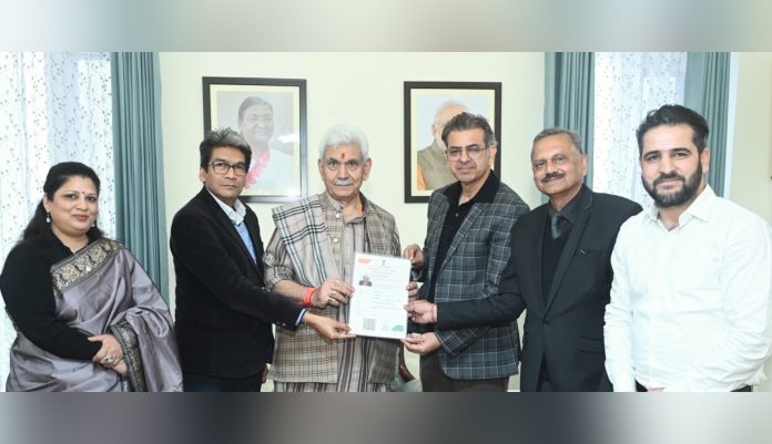 उपराज्यपाल सिन्हा ने अंगदान का लिया संकल्प, आयुष्मान भारत अंगदान रजिस्ट्री में अपना नाम दर्ज कराया उपराज्यपाल सिन्हा ने अंगदान का लिया संकल्प, आयुष्मान भारत अंगदान रजिस्ट्री में अपना नाम दर्ज कराया