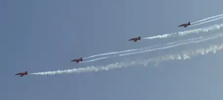 Air Forces Suryakiran Aerobatic Team rehearses air show of 9 Hawk aircraft in Vadodara, heart in the sky also made Air Forces Suryakiran Aerobatic Team rehearses air show of 9 Hawk aircraft in Vadodara, heart in the sky also made