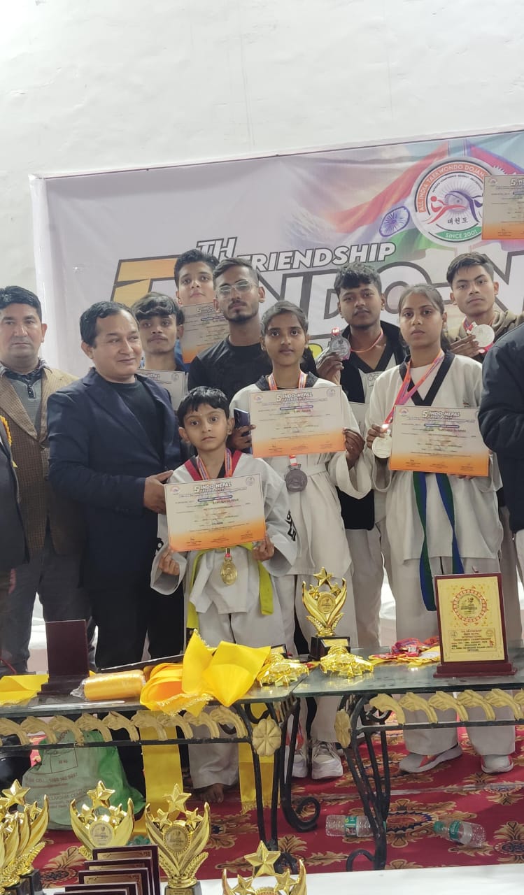 5 वीं इंडो नेपाल इंटरनेशनल ताइक्वांडो चैंपियनशिप में छाए खिलाड़ी, जीता एक स्वर्ण, चार रजत और दो कांस्य 5 वीं इंडो नेपाल इंटरनेशनल ताइक्वांडो चैंपियनशिप में छाए खिलाड़ी, जीता एक स्वर्ण, चार रजत और दो कांस्य