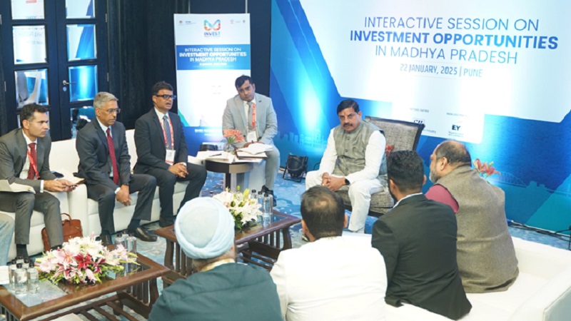 मप्रः मुख्यमंत्री ने पुणे में इन्वेस्ट एमपी इंटरैक्टिव सेशन में उद्योगपतियों से किया वन-टू-वन संवाद मप्रः मुख्यमंत्री ने पुणे में इन्वेस्ट एमपी इंटरैक्टिव सेशन में उद्योगपतियों से किया वन-टू-वन संवाद