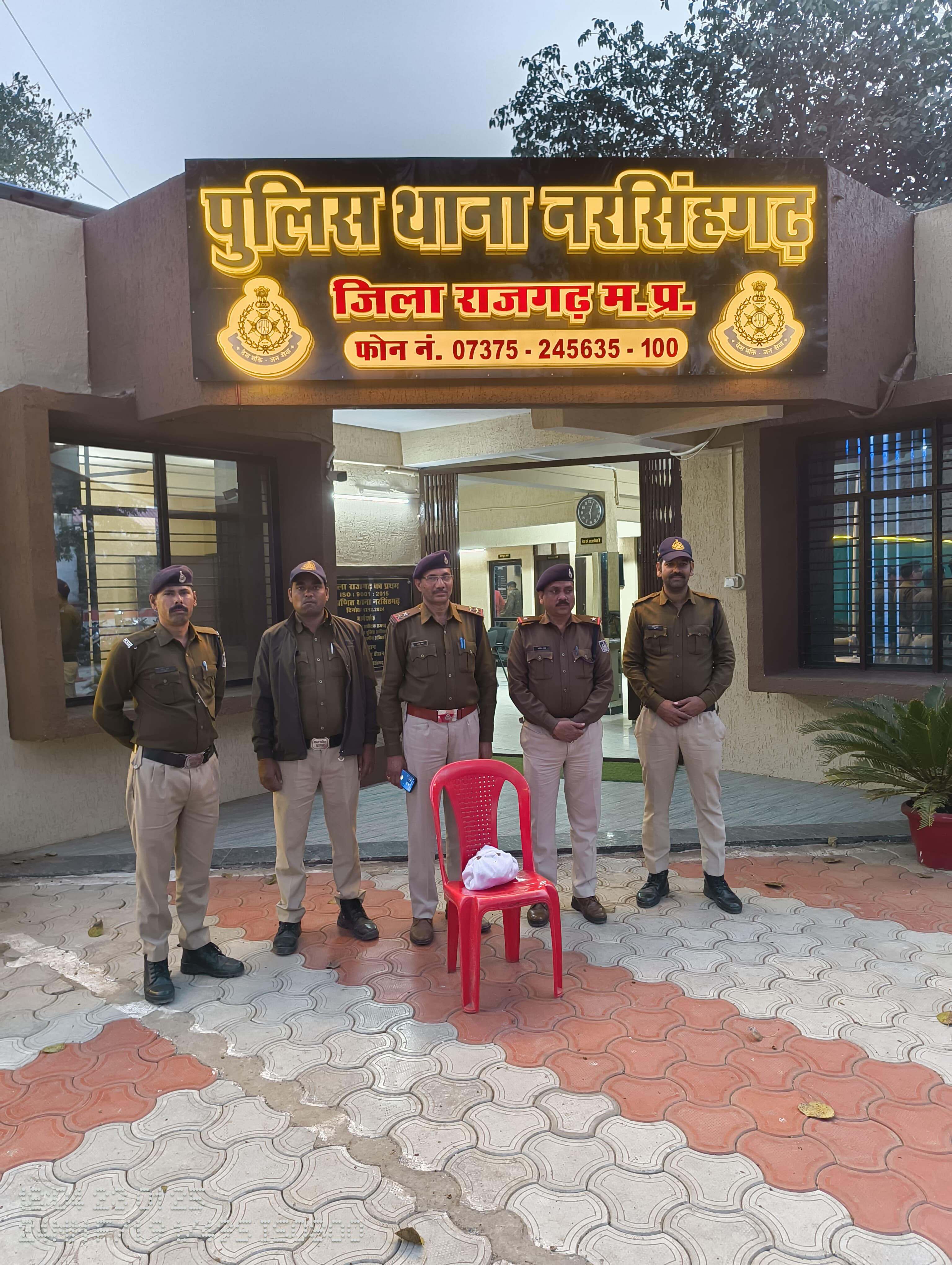400 ग्राम गांजा जब्त, पूछताछ जारी