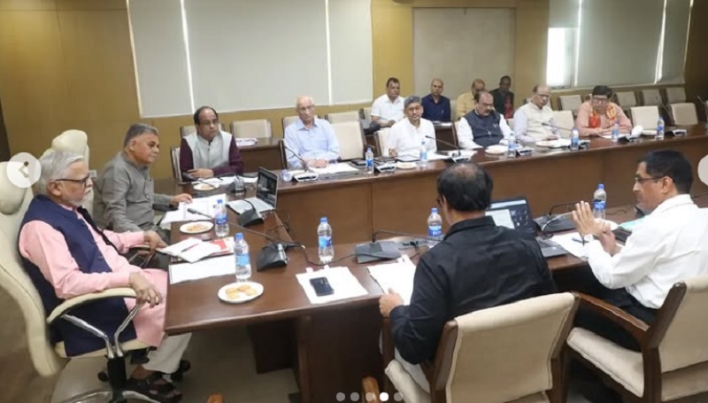 मप्रः राष्ट्रीय शिक्षा नीति-2020 के परिप्रेक्ष्य में गठित भारतीय ज्ञान परम्परा शीर्ष समिति की बैठक संपन्न मप्रः राष्ट्रीय शिक्षा नीति-2020 के परिप्रेक्ष्य में गठित भारतीय ज्ञान परम्परा शीर्ष समिति की बैठक संपन्न