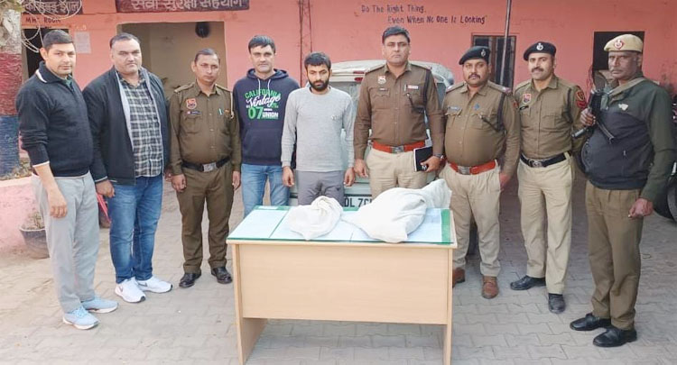 24 Snp-7 सोनीपत: बैंक का एटीएम काटकर चोरी करने के मामले में गिरफ्तार आरोपी 24 Snp-7 सोनीपत: बैंक का एटीएम काटकर चोरी करने के मामले में गिरफ्तार आरोपी