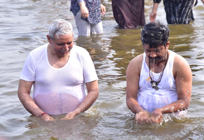 केन्द्रीय राज्यमंत्री के साथ नन्दी केन्द्रीय राज्यमंत्री के साथ नन्दी